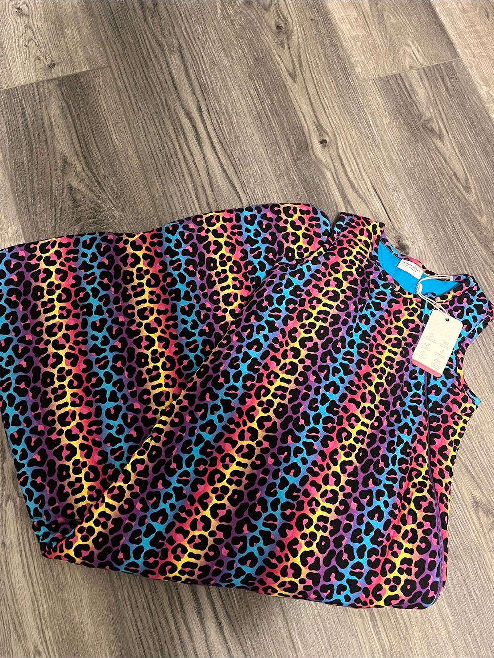 NWT bums & roses 18-36 month sleep sack livin la cheetah loca print